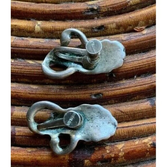 Native American Earrings Floral Leaf Sterling Silver Screw Back Earrings Vintage - Picture 10 of 11